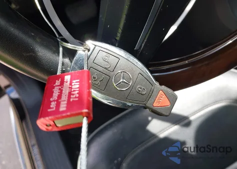 2013 Mercedes-Benz Ml 350 z USA, uszkodzony, nr VIN 4JGDA5JB6DA194881